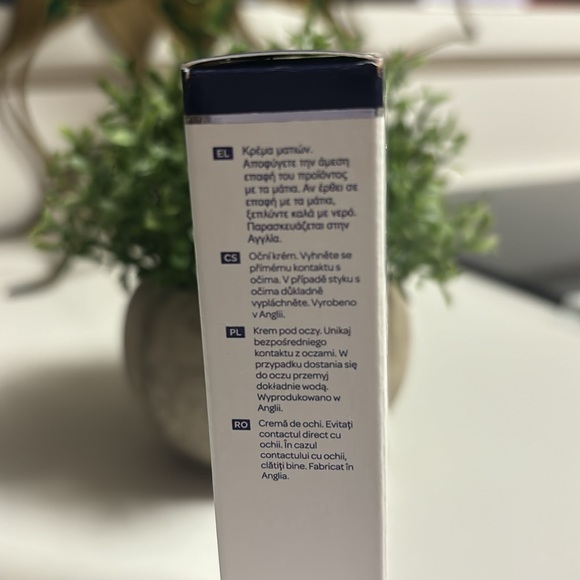 ELEMIS PEPTIDE4 EYE RECOVERY CREAM - Picture 6 of 11